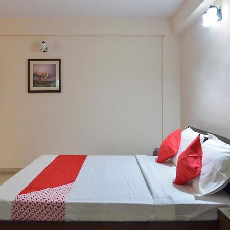 Oyo 15149 Hotel Ajoy Minar Мандармані Екстер'єр фото