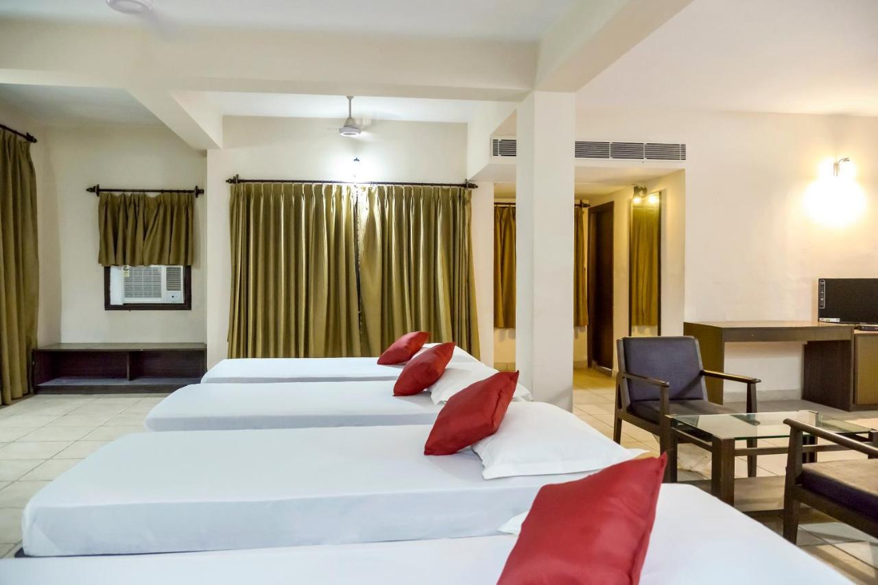 Oyo 15149 Hotel Ajoy Minar Мандармані Екстер'єр фото