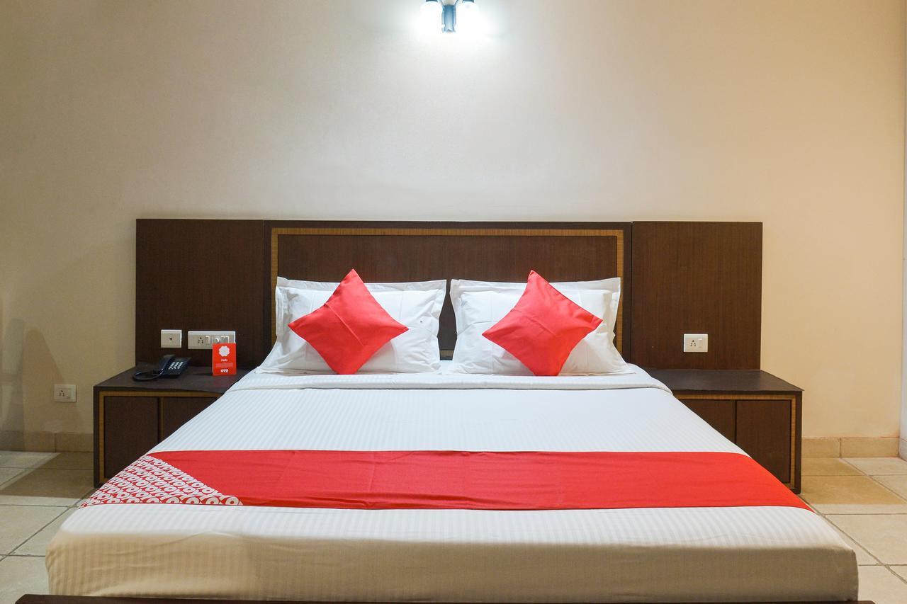 Oyo 15149 Hotel Ajoy Minar Мандармані Екстер'єр фото